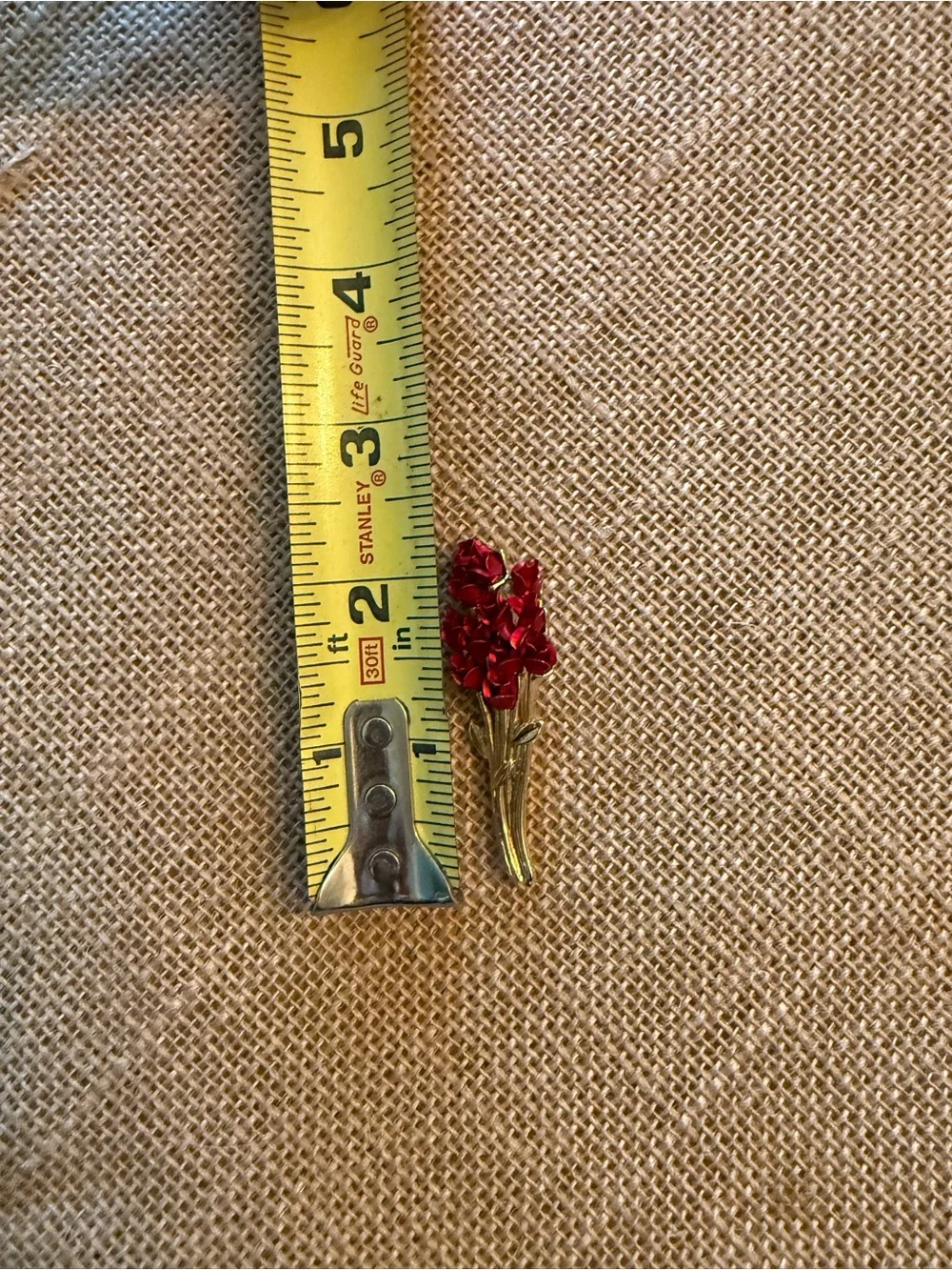 Vintage Red Floral Bouquet Brooch Pin - Gold Tone